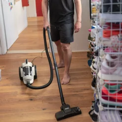 Aspirapolvere a traino multiciclonico VC3 Karcher