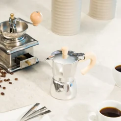 Caffettiera 2 tazze con manico effetto legno