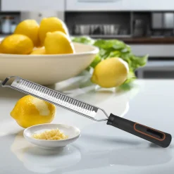 Grattugia lunga 34 cm con fori piccoli in acciaio