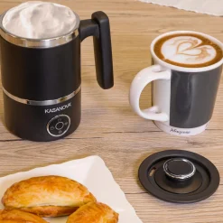 Montalatte elettrico nero 400 W con display touch multifunzione